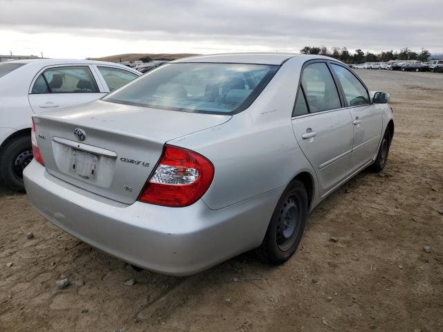 Photo 4 from auction – 2002 TOYOTA CAMRY LE with VIN 4T1BF30KX2U023271
