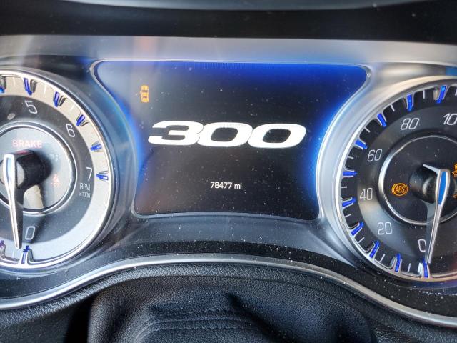 Photo 8 from auction – 2017 CHRYSLER 300 LIMITE with VIN 2C3CCAAG9HH580169