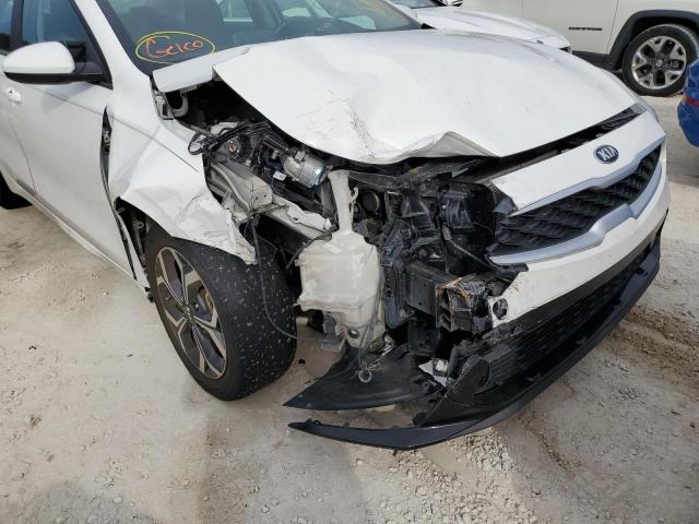 Photo 9 from auction – 2019 KIA FORTE FE with VIN 3KPF24AD9KE059619