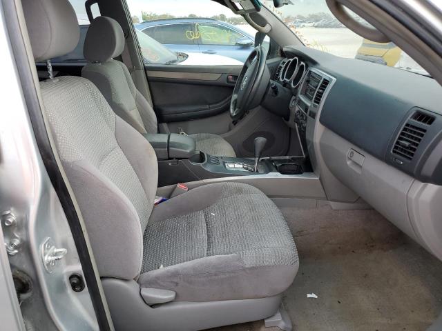 Photo 5 from auction – 2004 TOYOTA 4RUNNER SR with VIN JTEZU14R848010787