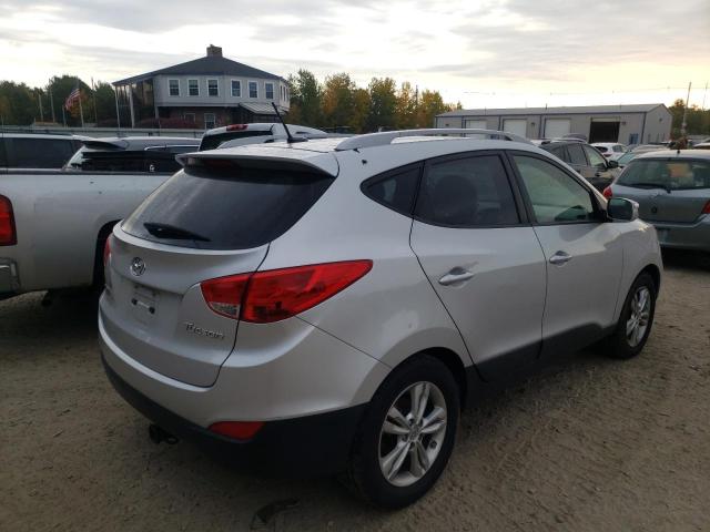 Photo 4 from auction – 2012 HYUNDAI TUCSON GLS with VIN KM8JU3AC2CU464192
