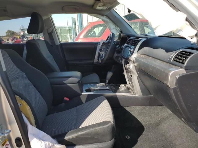 Photo 5 from auction – 2016 TOYOTA 4RUNNER SR with VIN JTEBU5JR9G5278699