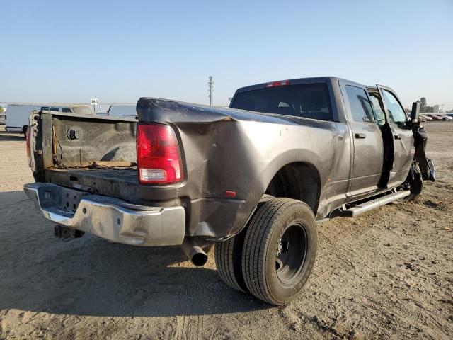 Photo 4 from auction – 2015 RAM 3500 ST with VIN 3C63RPGLXFG652700