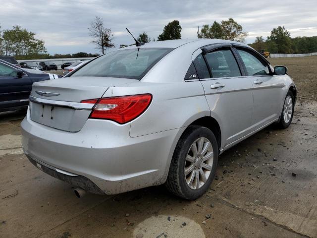 Photo 4 from auction – 2012 CHRYSLER 200 TOURIN with VIN 1C3CCBBB4CN160523