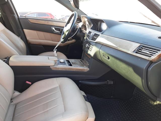 Photo 5 from auction – 2011 MERCEDES-BENZ E 350 with VIN WDDHF5GB2BA410176