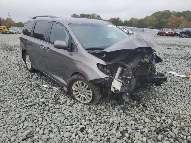 Photo 1 from auction – 2016 TOYOTA SIENNA XLE with VIN 5TDYK3DC8GS708135