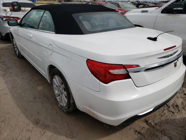 Photo 3 from auction – 2013 CHRYSLER 200 TOURIN with VIN 1C3BCBEB2DN696587