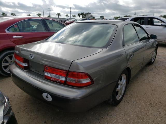 Photo 4 from auction – 2001 LEXUS ES 300 with VIN JT8BF28G115111275