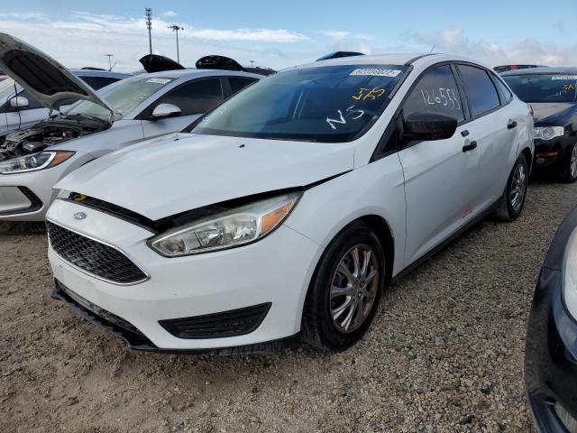 Photo 2 from auction – 2015 FORD FOCUS S with VIN 1FADP3E23FL318037