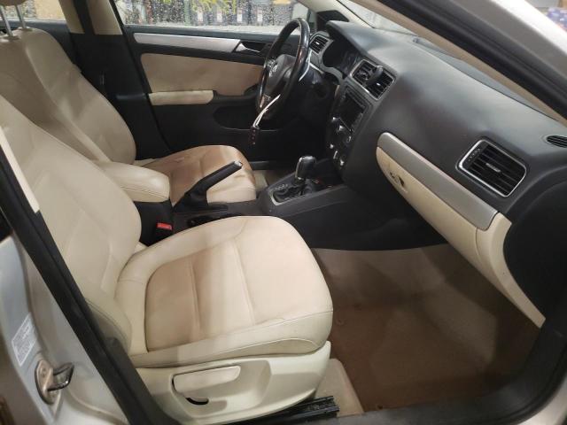 Photo 5 from auction – 2012 VOLKSWAGEN JETTA TDI with VIN 3VWLL7AJ2CM324117
