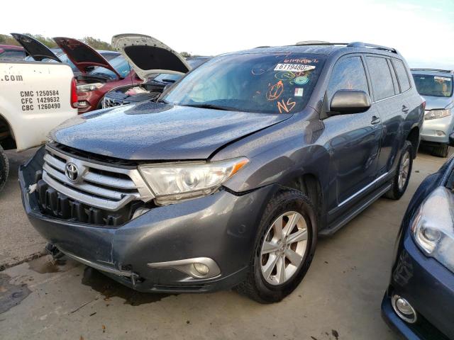 Photo 2 from auction – 2013 TOYOTA HIGHLANDER with VIN 5TDZA3EH6DS034676