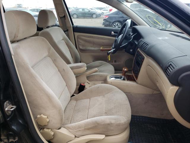 Photo 5 from auction – 2000 VOLKSWAGEN PASSAT GLS with VIN WVWMD23B7YE140270
