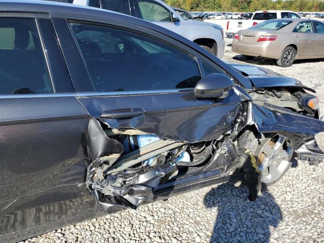Photo 9 from auction – 2016 FORD FUSION S with VIN 3FA6P0G76GR376341