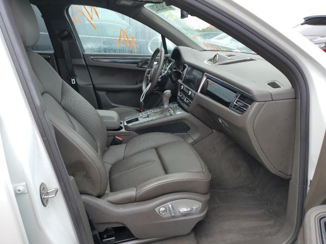 Photo 5 from auction – 2019 PORSCHE MACAN S with VIN WP1AB2A51KLB30633