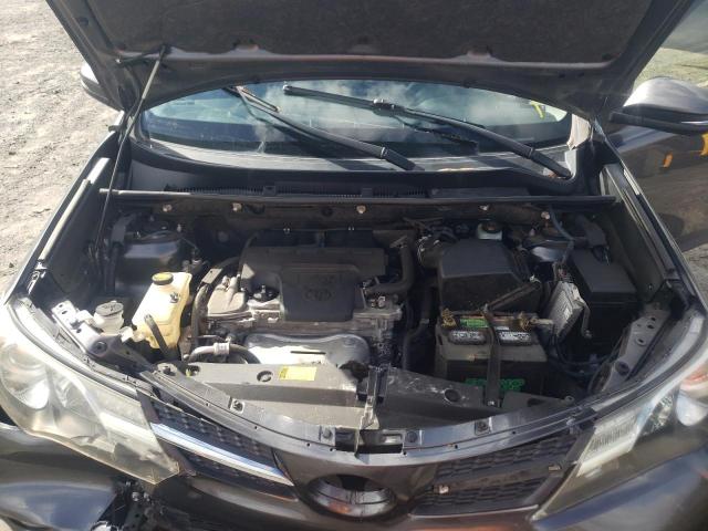 Photo 7 from auction – 2013 TOYOTA RAV4 XLE with VIN JTMWFREV1DD018569