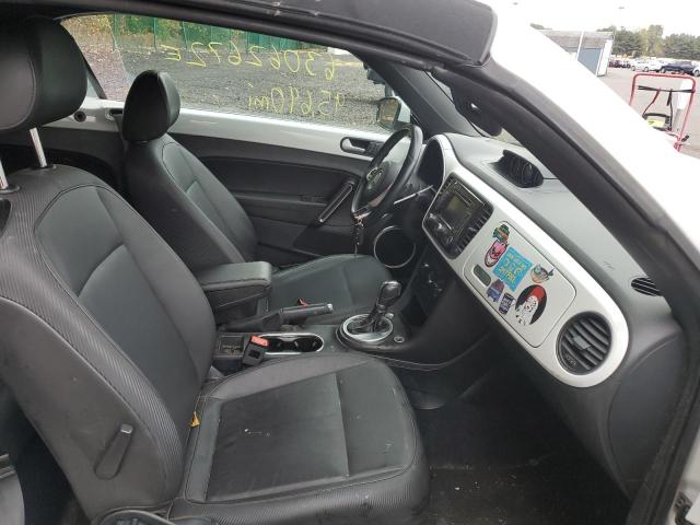 Photo 5 from auction – 2014 VOLKSWAGEN BEETLE with VIN 3VW5L7AT7EM819538
