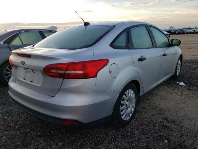 Photo 4 from auction – 2015 FORD FOCUS S with VIN 1FADP3E2XFL349298