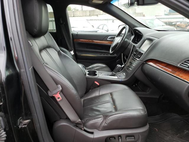 Photo 5 from auction – 2015 LINCOLN MKT with VIN 2LMHJ5NK5FBL04648