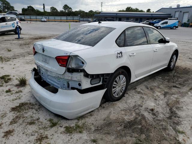 Photo 9 from auction – 2014 VOLKSWAGEN PASSAT S with VIN 1VWAS7A39EC096892