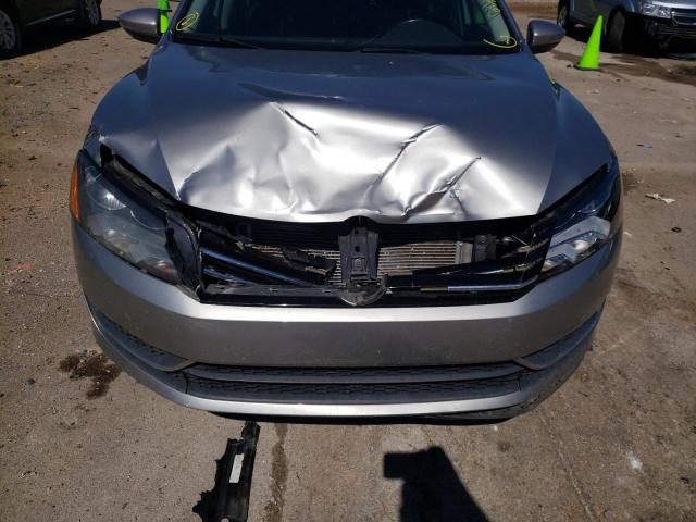 Photo 9 from auction – 2012 VOLKSWAGEN PASSAT SE with VIN 1VWBP7A31CC042330