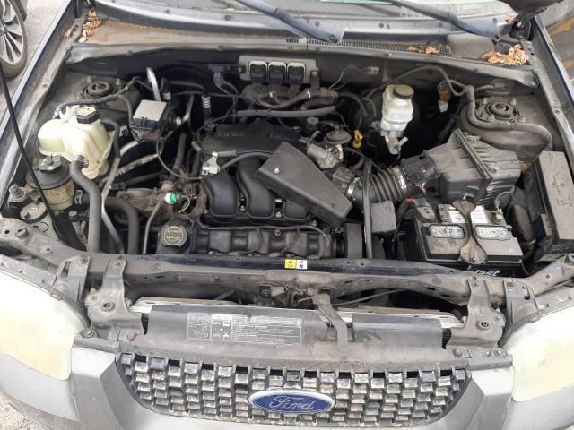 Photo 7 from auction – 2005 FORD ESCAPE XLT with VIN 1FMYU03125KA67153