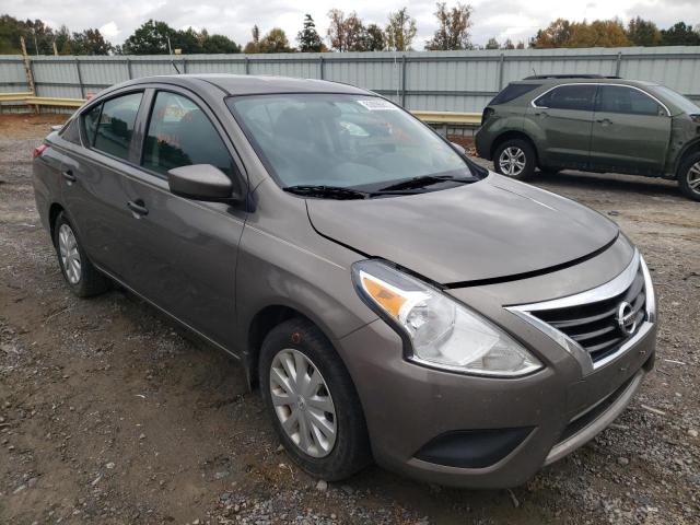 NISSAN VERSA S 2017 with VIN 3N1CN7AP8HL827748 - Photo from auction