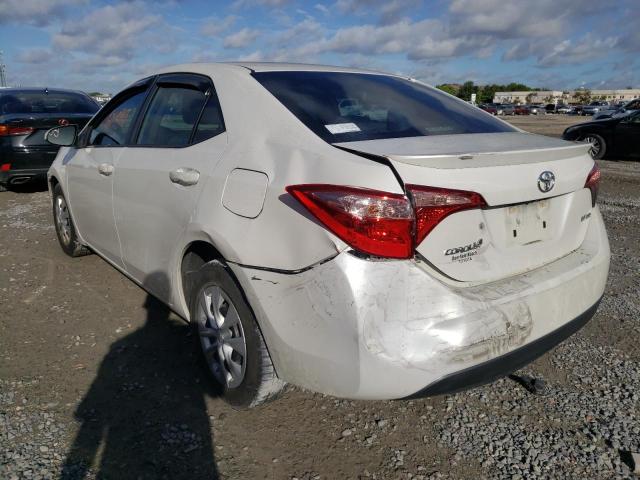 Photo 3 from auction – 2018 TOYOTA COROLLA LE with VIN 5YFBPRHE7JP771295