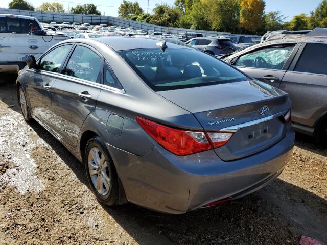Photo 3 from auction – 2013 HYUNDAI SONATA GLS with VIN 5NPEB4AC1DH681665