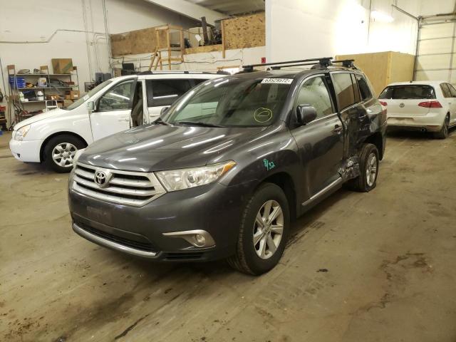 Photo 2 from auction – 2013 TOYOTA HIGHLANDER with VIN 5TDBK3EH8DS241620