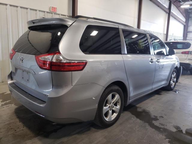 Photo 4 from auction – 2016 TOYOTA SIENNA LE with VIN 5TDKK3DC8GS754988