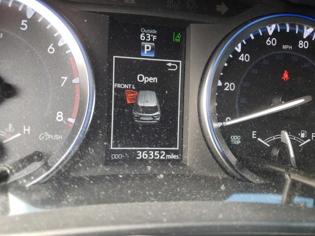 Photo 8 from auction – 2016 TOYOTA HIGHLANDER with VIN 5TDYKRFH5GS152085