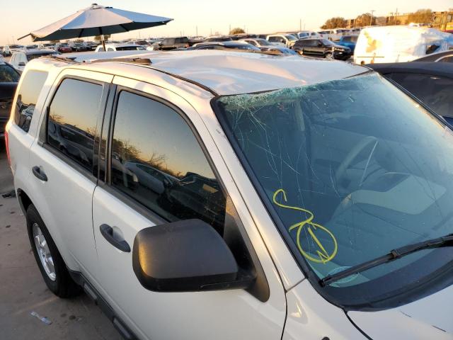 Photo 9 from auction – 2011 FORD ESCAPE XLS with VIN 1FMCU0C73BKA21633