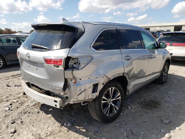 Photo 4 from auction – 2016 TOYOTA HIGHLANDER with VIN 5TDJKRFH1GS347733