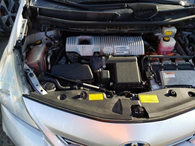 Photo 11 from auction – 2012 TOYOTA PRIUS V with VIN JTDZN3EU9C3120145