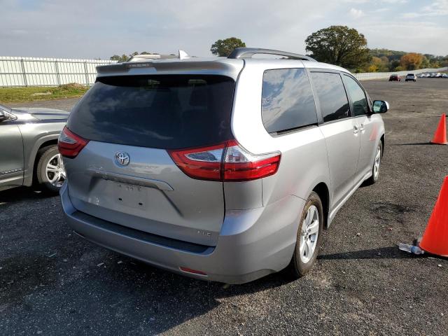 Photo 4 from auction – 2018 TOYOTA SIENNA LE with VIN 5TDKZ3DC5JS949921