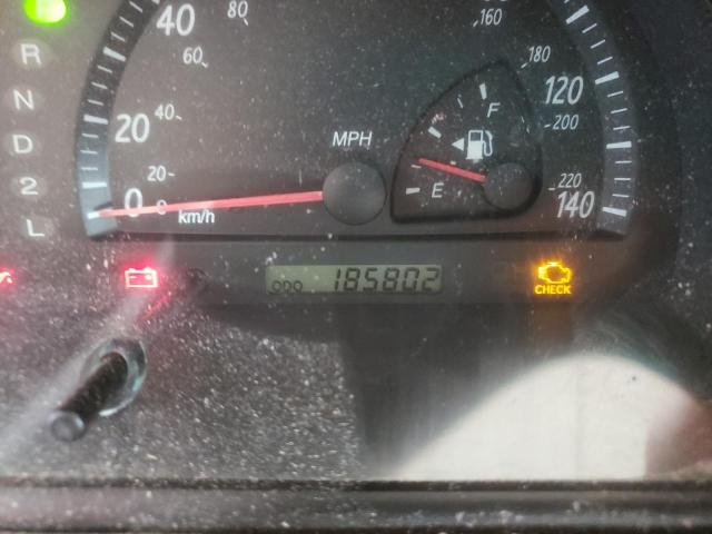 Photo 8 from auction – 2002 TOYOTA CAMRY LE with VIN JTDBF30K020034906