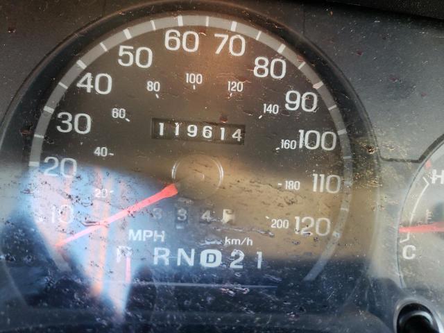 Photo 8 from auction – 2004 FORD CROWN VICT with VIN 2FAFP74W84X152361