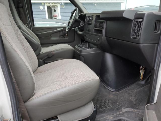 Photo 5 from auction – 2012 CHEVROLET EXPRESS G1 with VIN 1GCSHAF4XC1158068