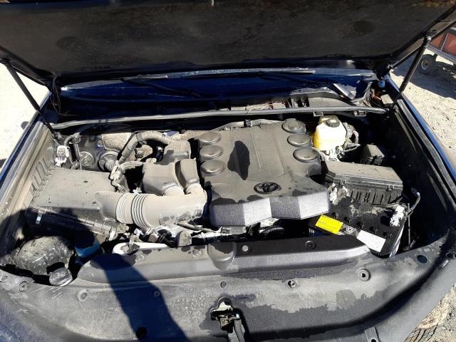 Photo 7 from auction – 2022 TOYOTA 4RUNNER SR with VIN JTEMU5JR5N6027842