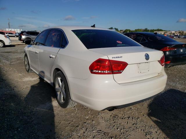 Photo 3 from auction – 2015 VOLKSWAGEN PASSAT S with VIN 1VWAS7A39FC084081