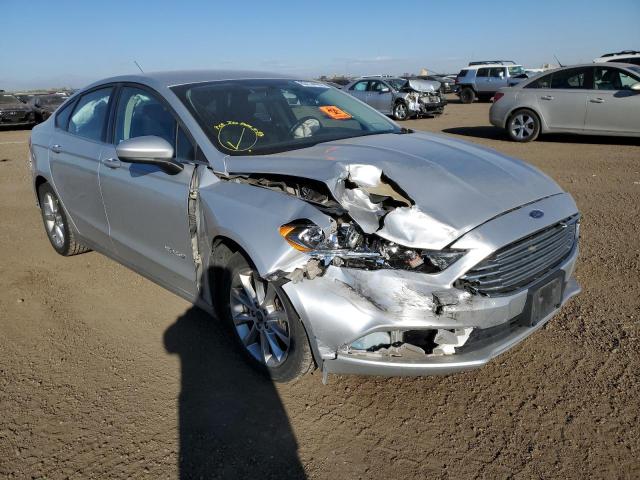 FORD FUSION SE 2017 with VIN 3FA6P0LU1HR182586 - Photo from auction