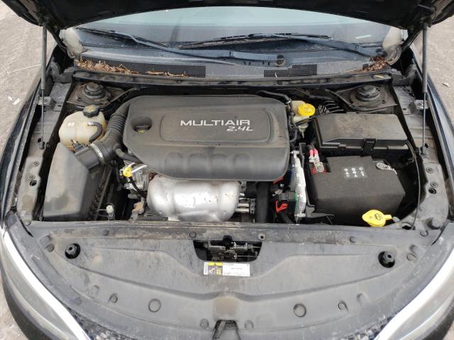Photo 7 from auction – 2015 CHRYSLER 200 LIMITE with VIN 1C3CCCAB2FN626915