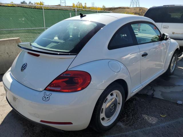 Photo 4 from auction – 2015 VOLKSWAGEN BEETLE 1.8 with VIN 3VWF17AT4FM656052