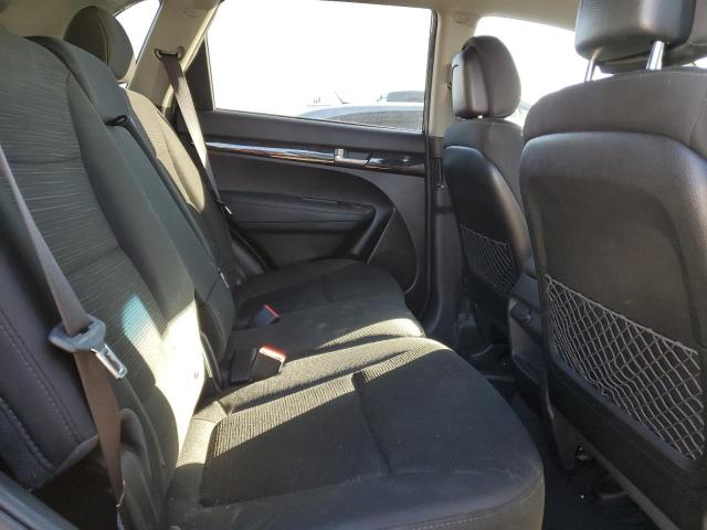 Photo 6 from auction – 2015 KIA SORENTO LX with VIN 5XYKT3A61FG560178
