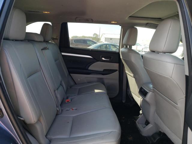 Photo 6 from auction – 2015 TOYOTA HIGHLANDER with VIN 5TDJKRFH5FS096987