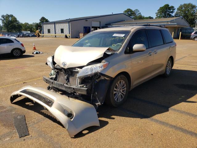 Photo 2 from auction – 2011 TOYOTA SIENNA XLE with VIN 5TDYK3DC4BS167173