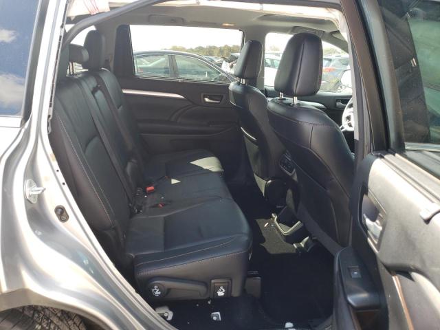 Photo 6 from auction – 2016 TOYOTA HIGHLANDER with VIN 5TDJKRFH1GS347733