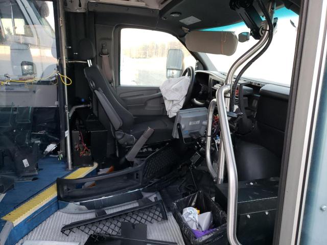 Photo 5 from auction – 2011 CHEVROLET EXPRESS G4 with VIN 1GB6G5BL5B1121747