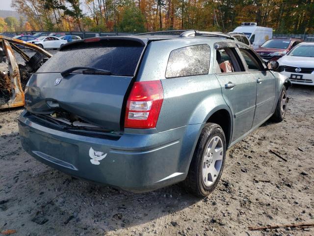 Photo 4 from auction – 2005 DODGE MAGNUM SE with VIN 2D4FV48T25H510177
