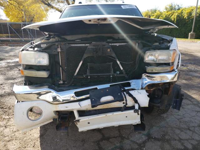 Photo 9 from auction – 2005 GMC NEW SIERRA with VIN 2GTEK13TX51288097